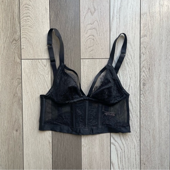 Victoria's Secret Other - Victoria's Secret Black Structured Bra Intimates
